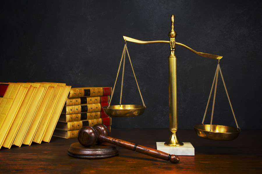 离婚后丈夫失信：深圳婚姻家事律师视角下对孩子的多维度影响剖析
